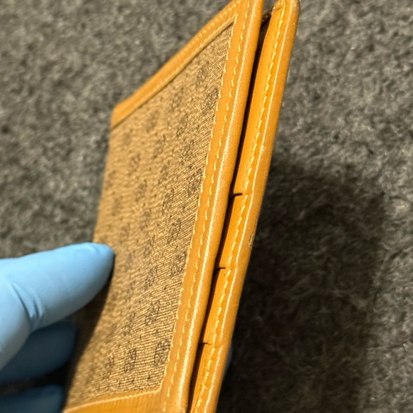 Gucci GG bifold  Men's Wallet - Picture 10 of 13